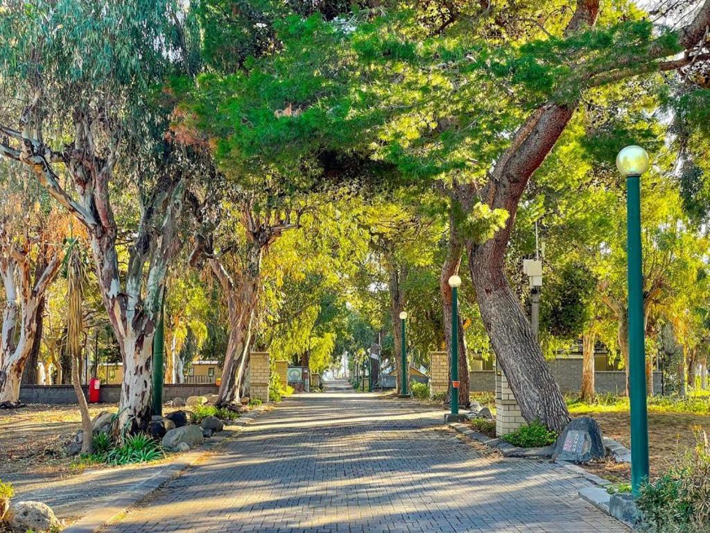 Il Pampaleone Glamping And Resort Acireale Exterior photo